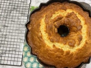 Allow Baked Cake to Cool for 10 Minutes before Turning Out
