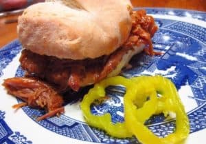 Recipe for Slow-Cooked Barbecued Pork Sandwiches