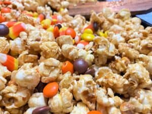 Recipe for Peanut Butter Caramel Popcorn