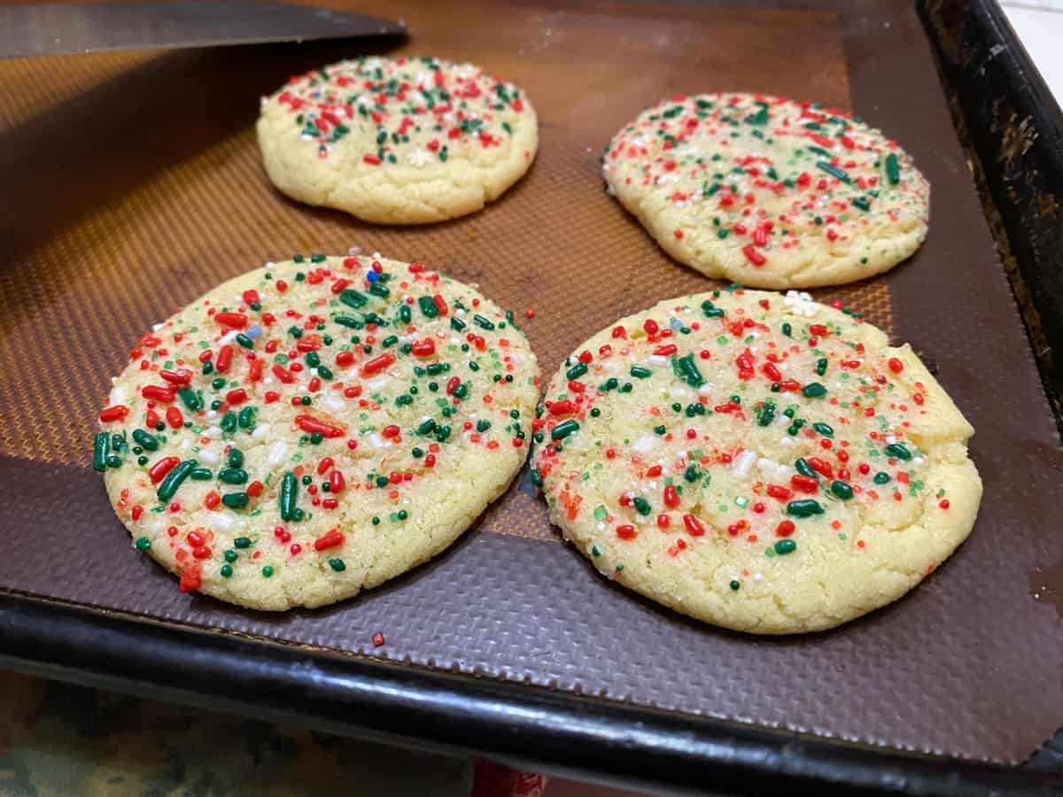 Grandma’s Cracked Sugar Cookies