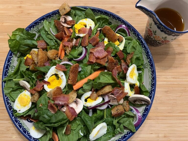 Featured Image - Recipe for Spinach Salad with Vinegar Dressing