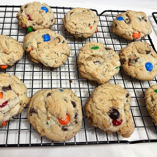 Recipe for M & M Chocolate Chip Cookies