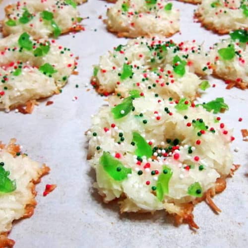 Recipe for Christmas Wreath Macaroons