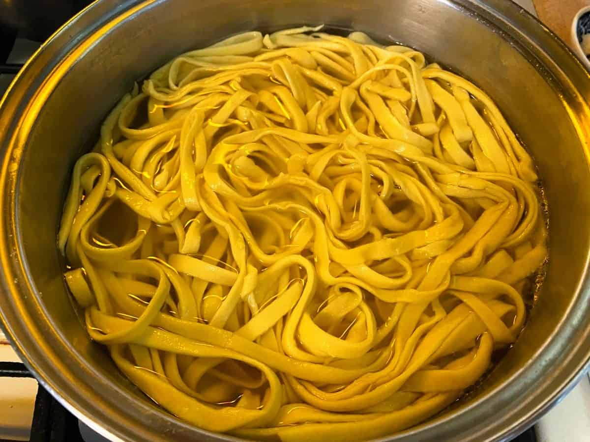 Cook Fresh Pasta in Boiling Water to Al Dente