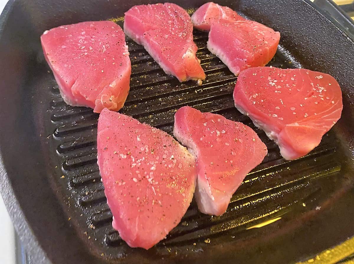 Cooking Tuna on Cast Iron Grill Pan