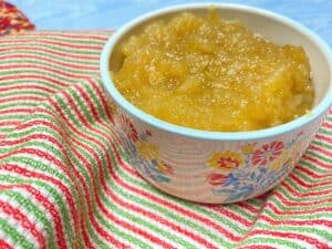 Serving Cinnamon Applesauce after it's Cooled