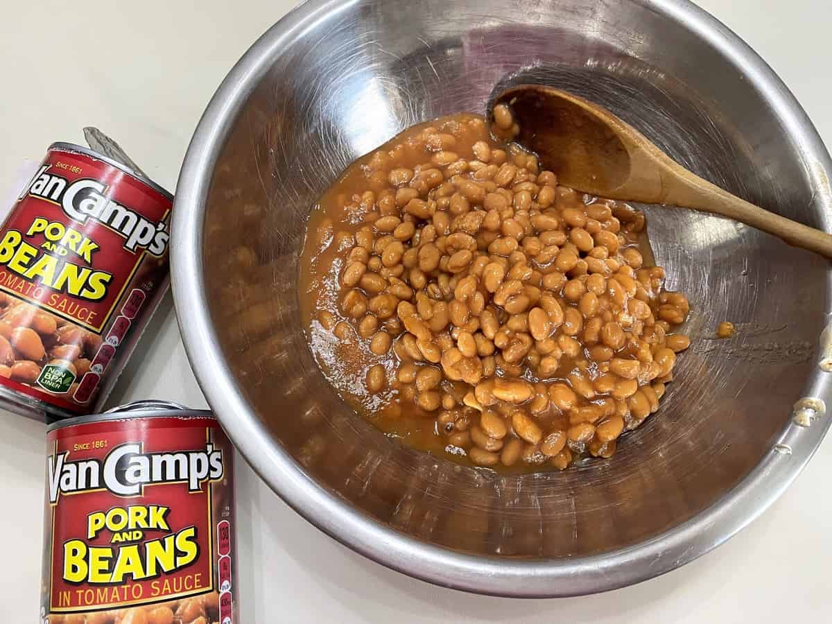 Pour Van Camp's Pork and Beans in a Bowl