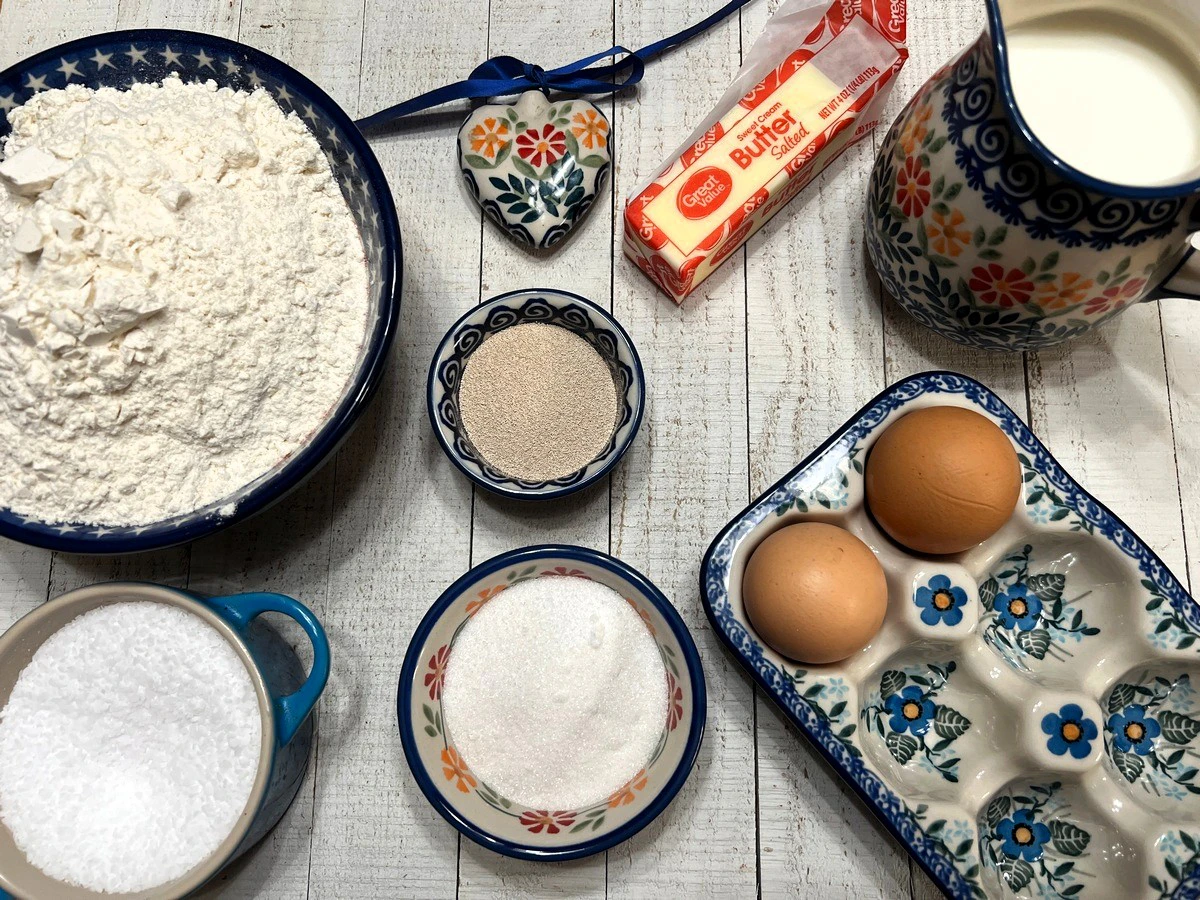 Ingredients to Make Bierock Dough