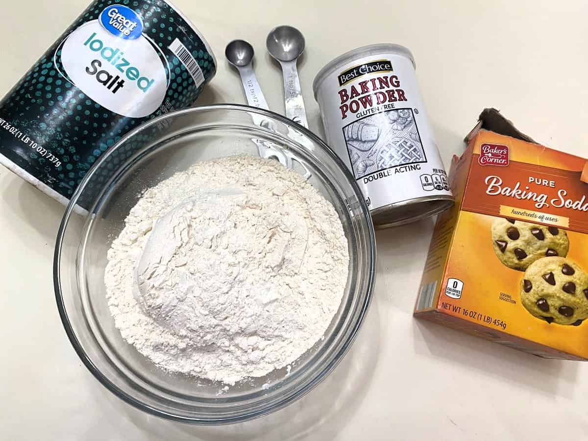 Mix Dry Ingredients Together with a Fork or Whisk