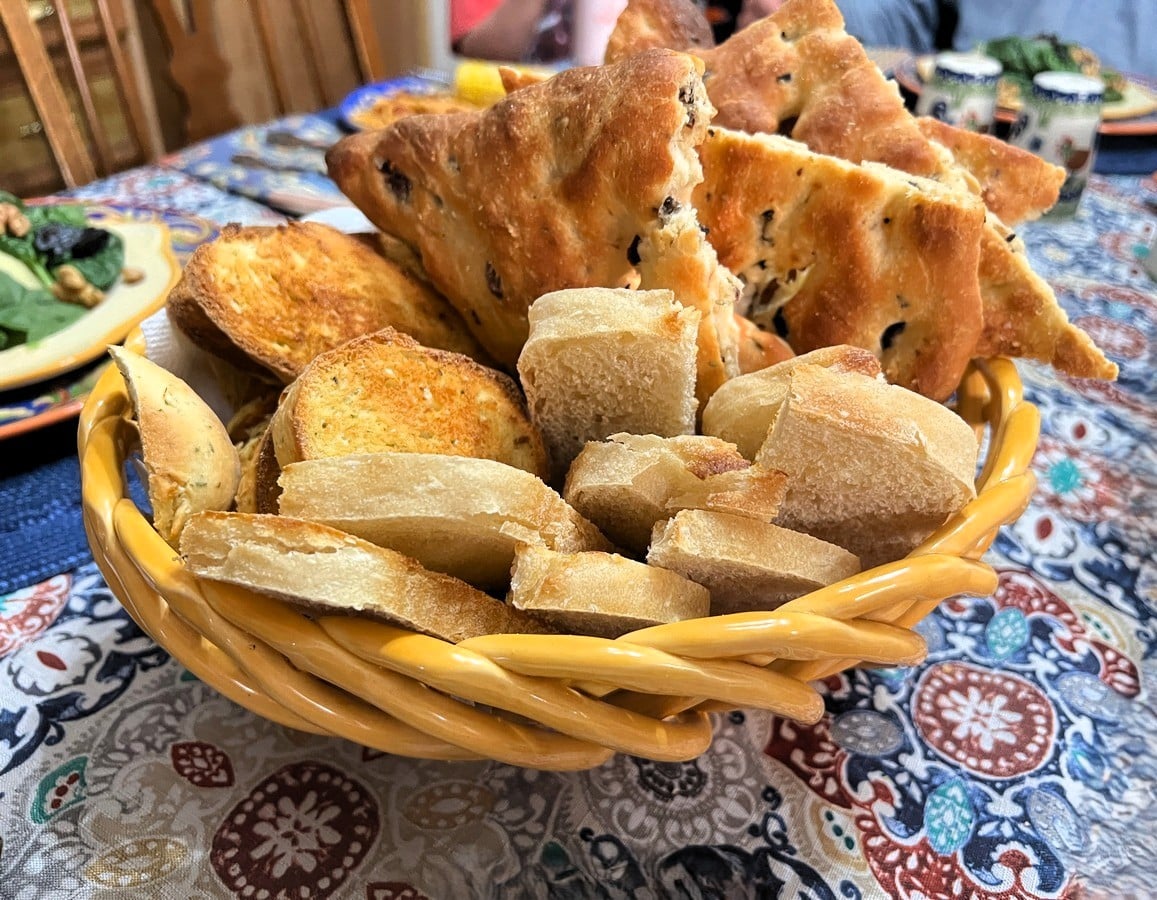 Italian Bread Basket