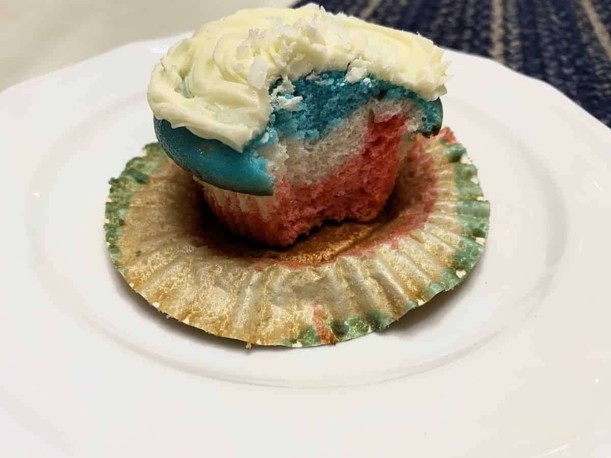 Patriotic Cupcakes with Buttercream Frosting