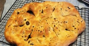 Recipe for Sourdough Olive Flatbread