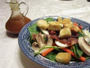 Recipe for Spinach Salad with Vinegar Dressing