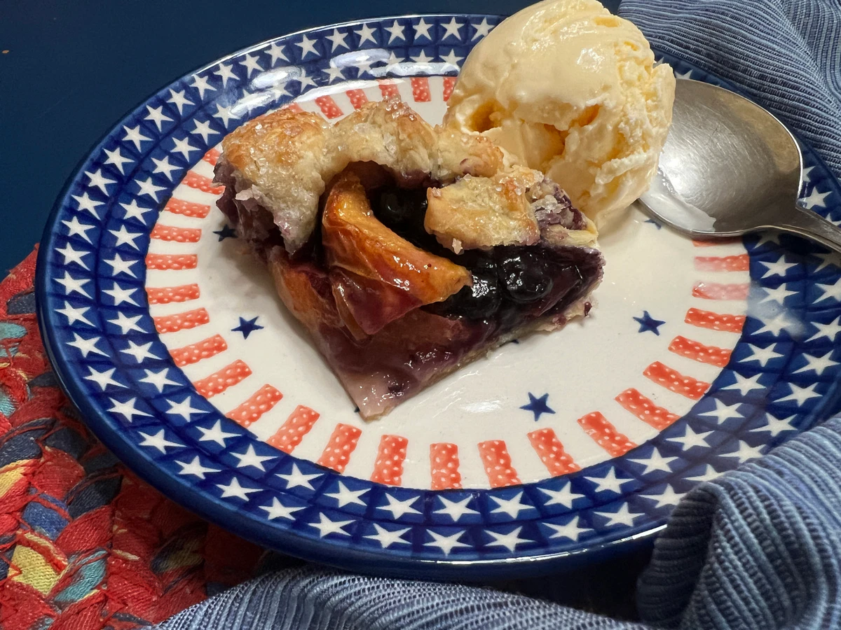 Slab Pie with Vanilla Ice Cream - Serve on Polish Pottery Dessert Plates - Americana Pattern