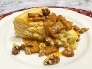 Recipe for Ricotta Cheesecake with Apple Topping