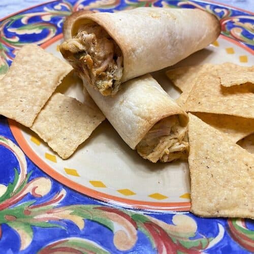 Recipe for Spicy Chicken and Cheese Taquitos