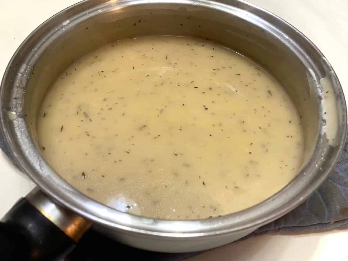 Easy Brown Gravy to go over the Pasties