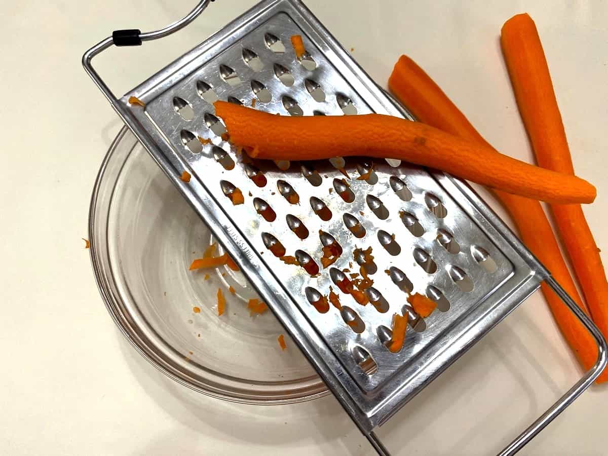 Grate the Carrots