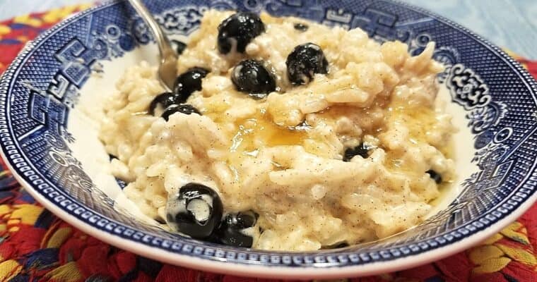 Country Rice Cereal with Blueberries