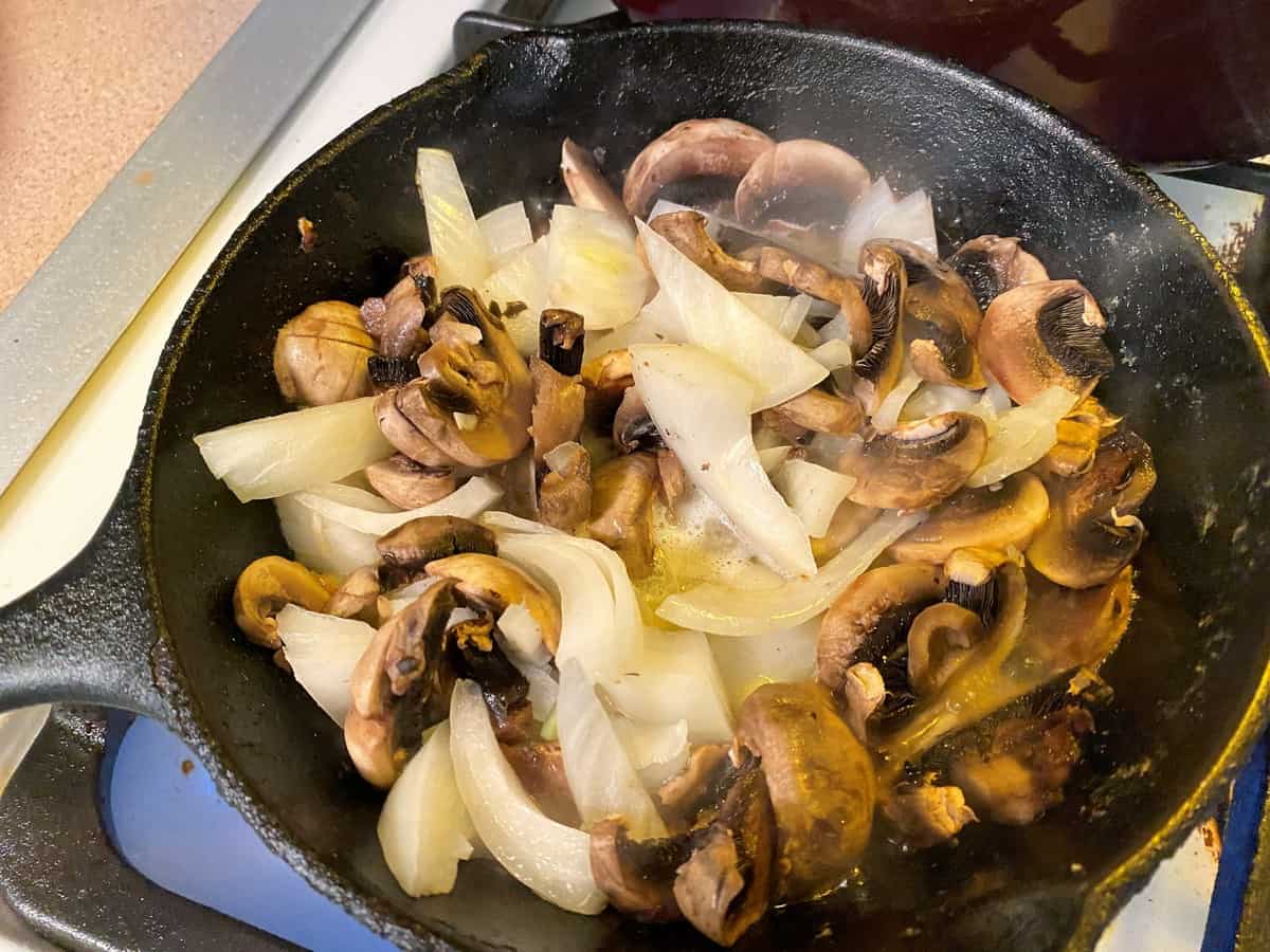 Sauting Mushrooms and Onion in Butter