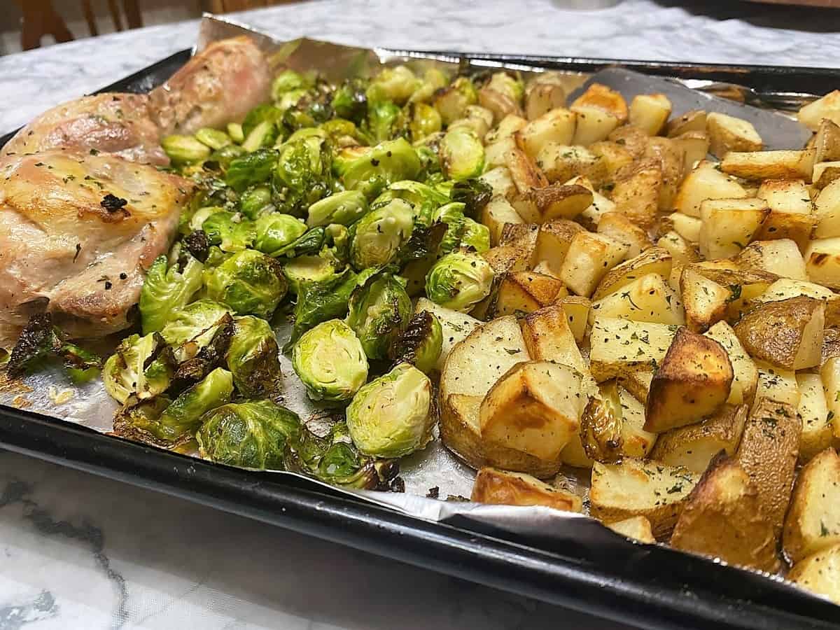 Baking Chicken and Vegetables on a Sheet Pan - Quick and Easy DInner