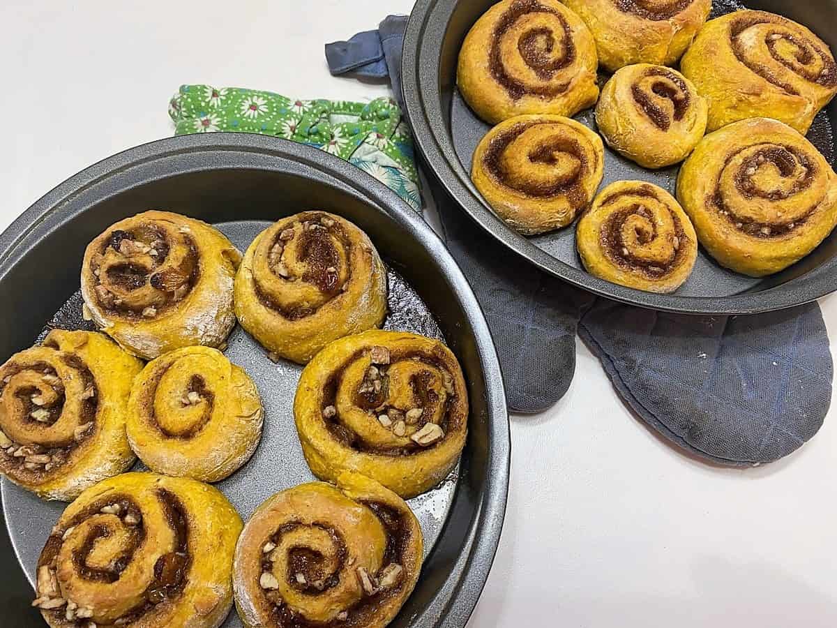 Allow Baked Pumpkin Cinnamon Rolls to Cool for Five Minutes