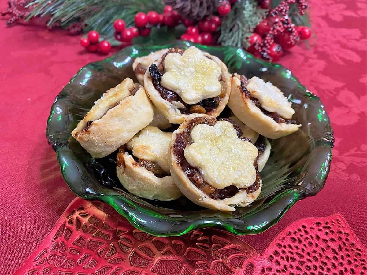Serve Mincemeat Tarts in a Pretty Dish for Holiday Gathering