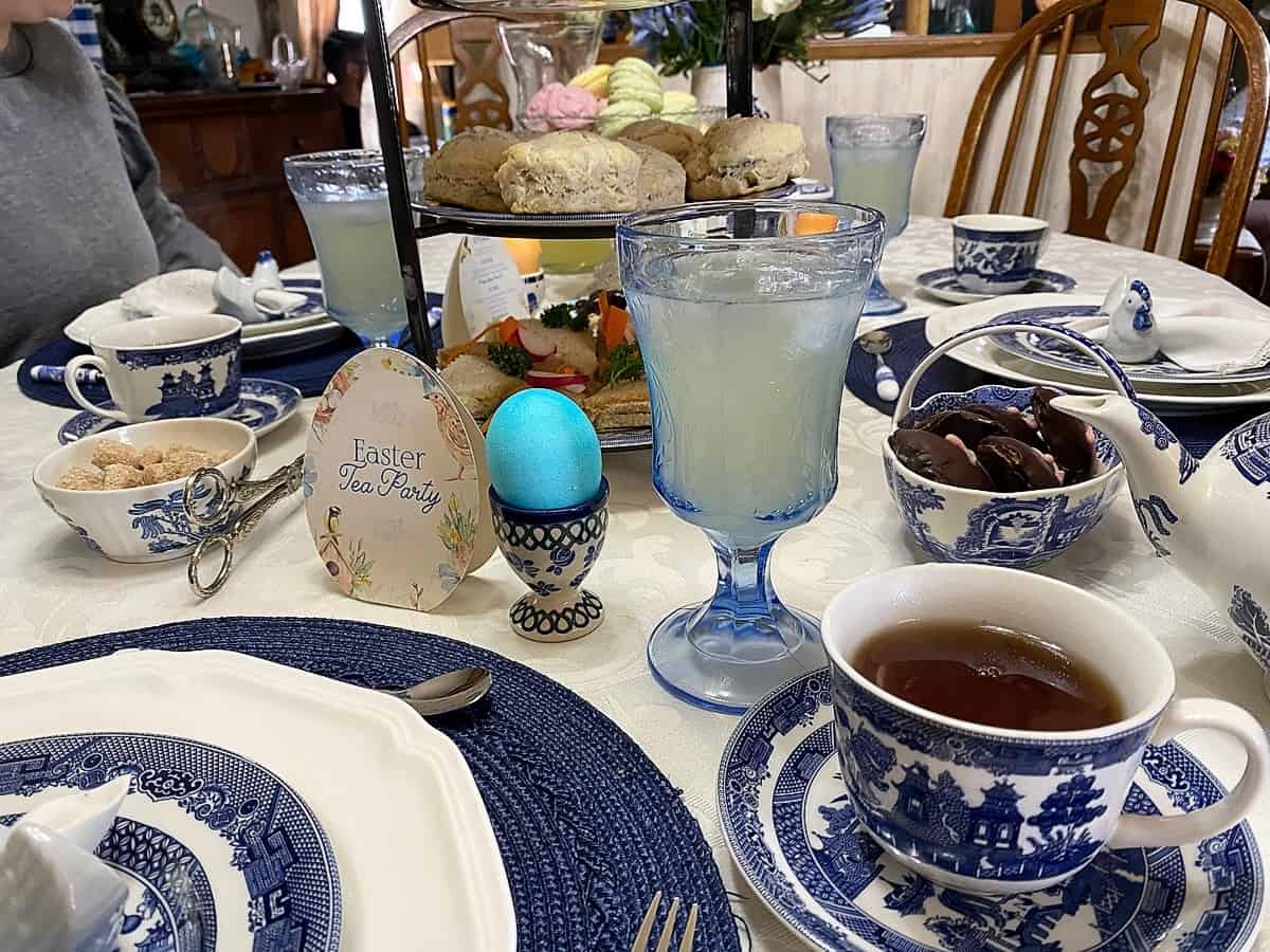 Table Decorations for an Easter Tea