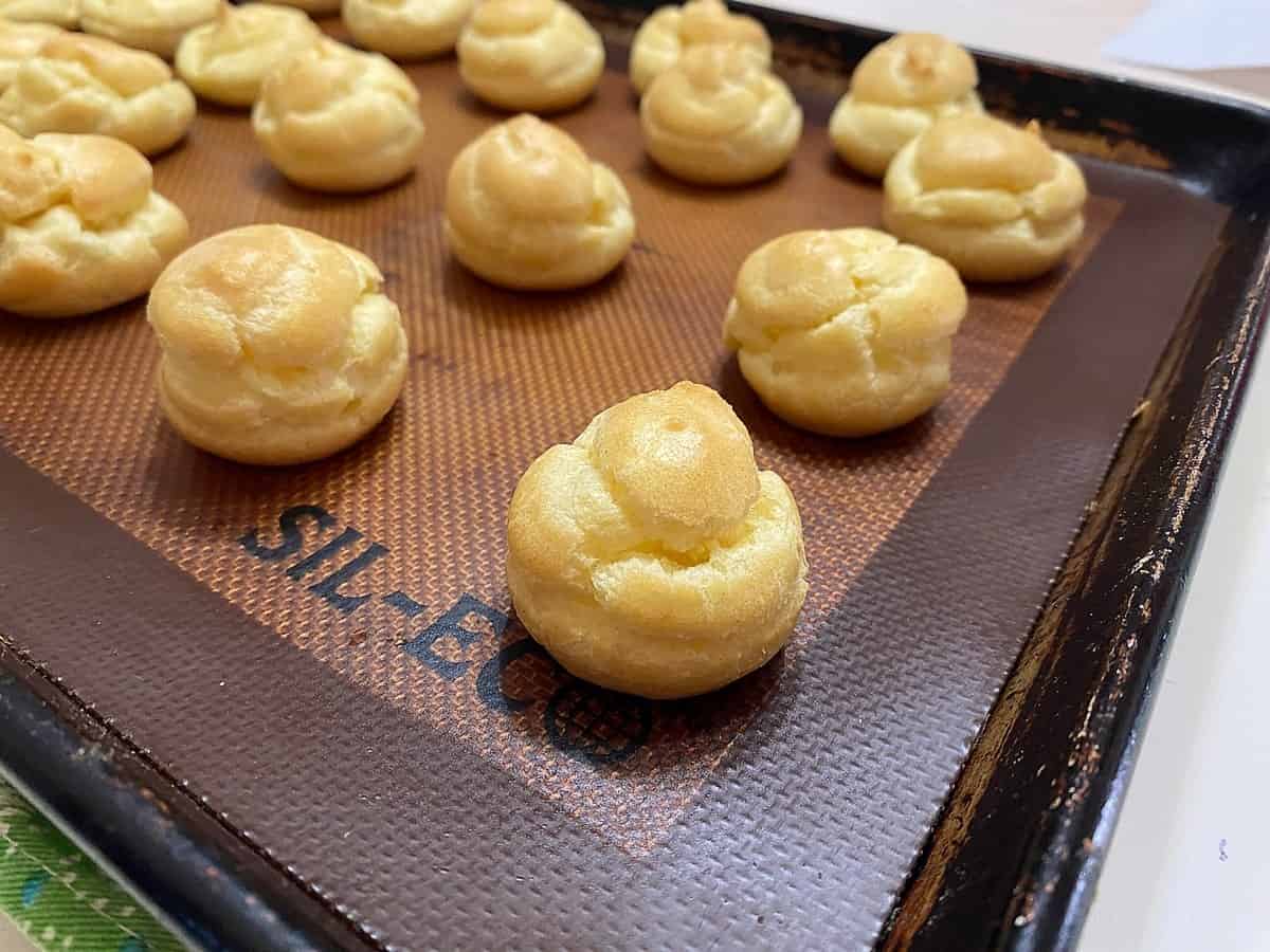 Mini Cream Puffs Made with Choux Pastry