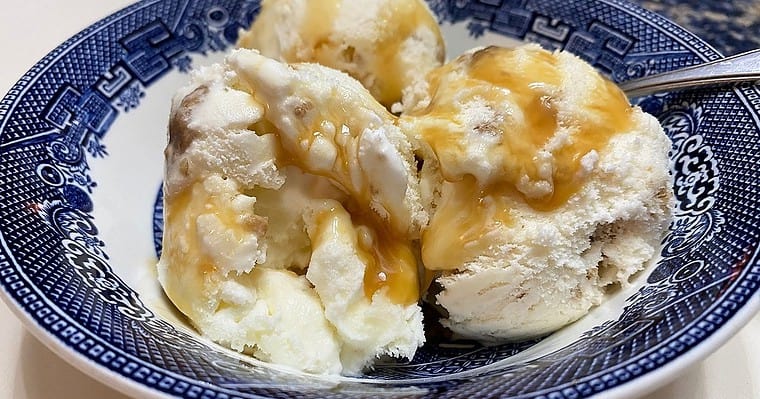 Praline Pecan Ice Cream