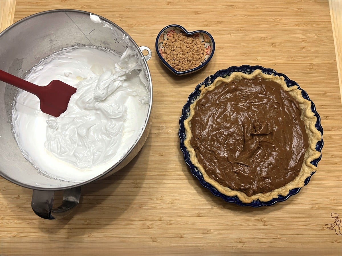 Top Pudding with Prepared Meringue