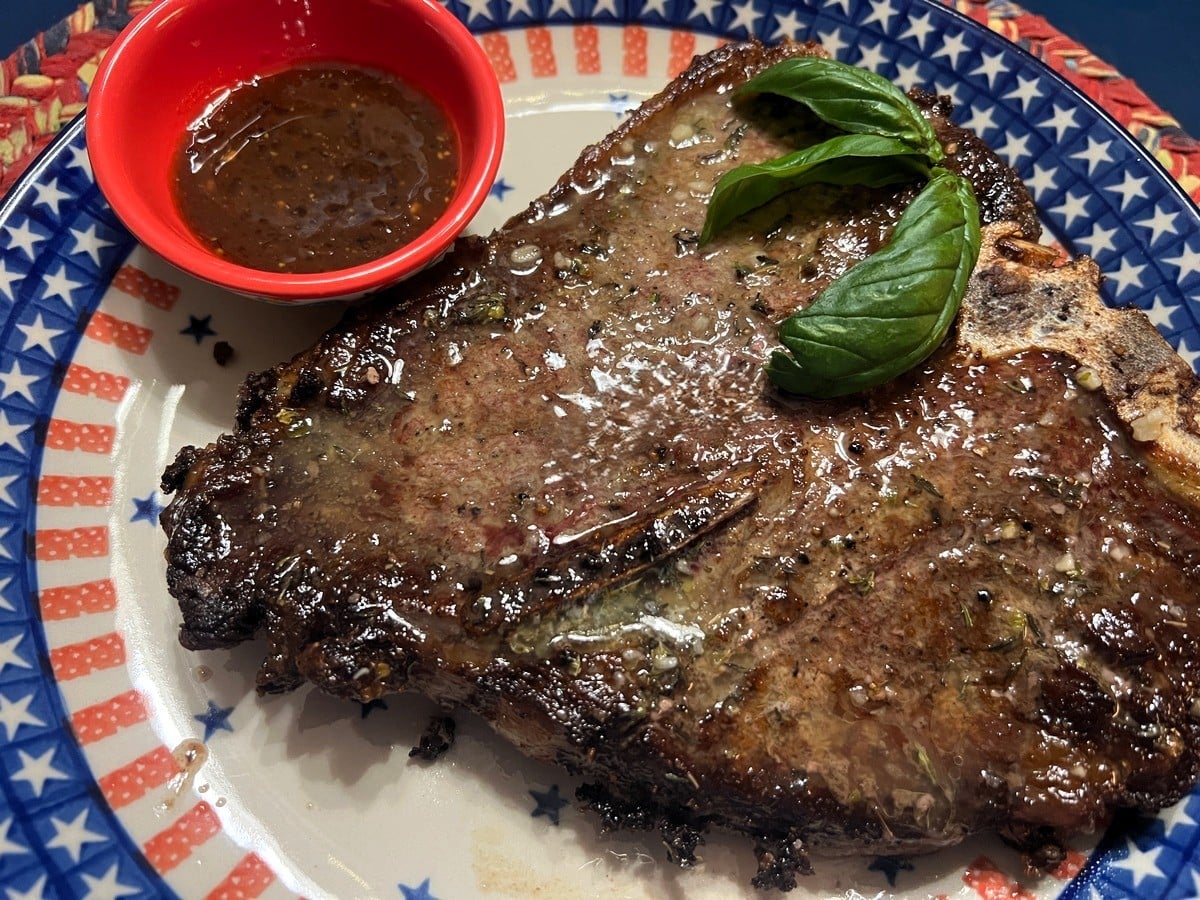 Featured Image - Recipe for T-Bone Steaks with Steak Sauce